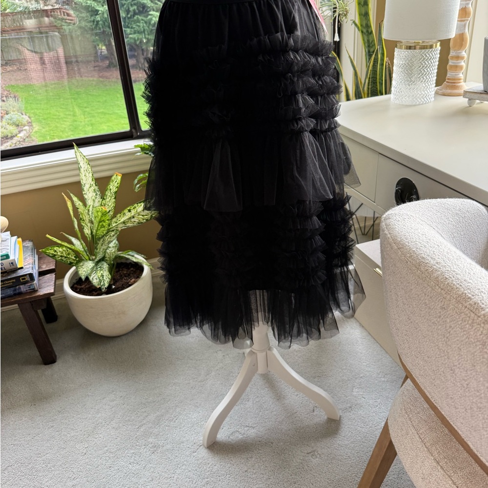 Elegant Black Layered Skirt